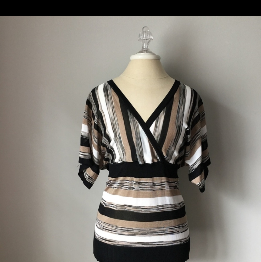 WHITE HOUSE BLACK MARKET V NECK KNIT BLOUSE TOP M